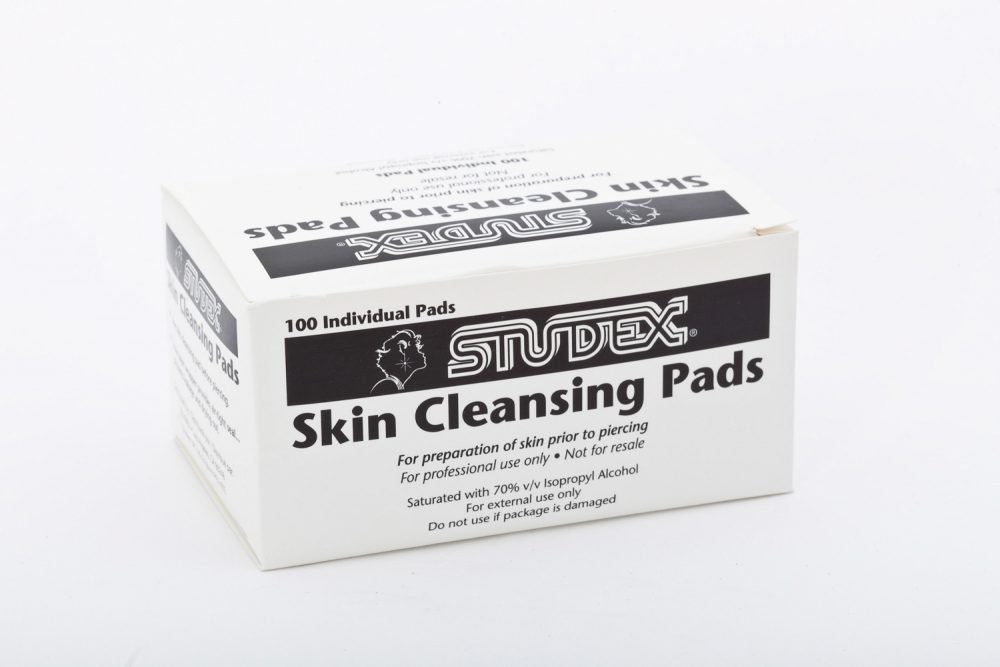 AP-100 MEDIC ANTISEP SWABS WIPES (BOX OF 100)-0