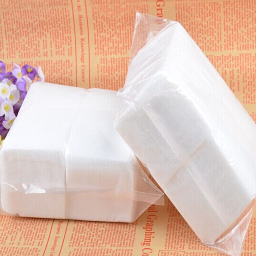 CLEAR BAG WO873- LINT FREE NAIL WIPES - 200'S-0